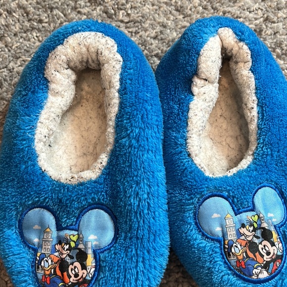 Disney | Slippers for Toddlers - Picture 7 of 9